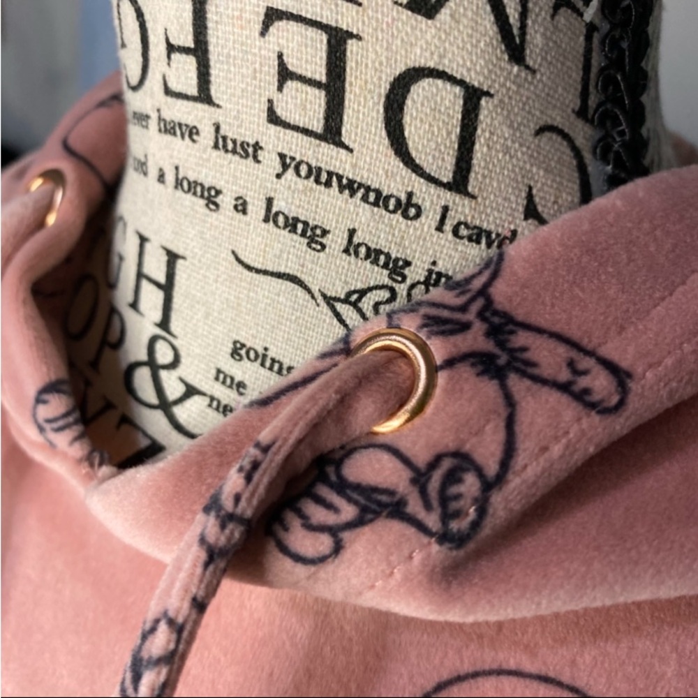 801 Disney Winnie the Pooh x Primark Cares Velour Pink Plush Fleece Crop Hoodie - Picture 6 of 11